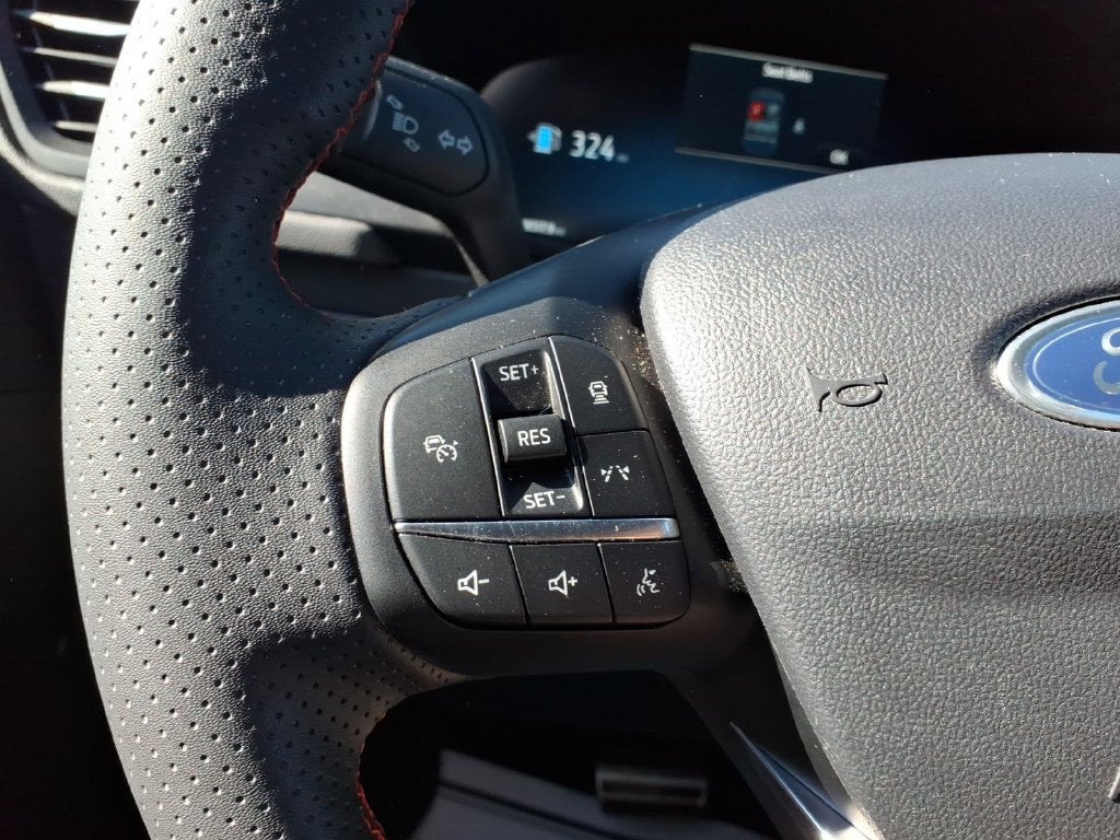 2023 Ford Escape ST-Line Elite