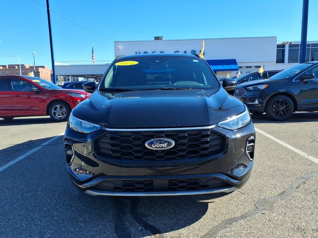 2023 Ford Escape ST-Line Elite