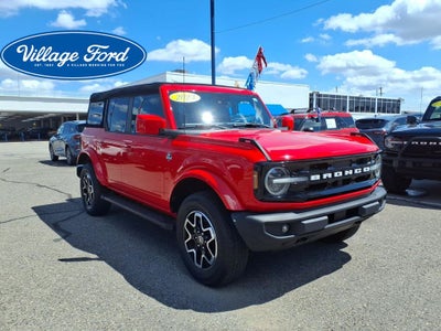 2023 Ford Bronco Outer Banks