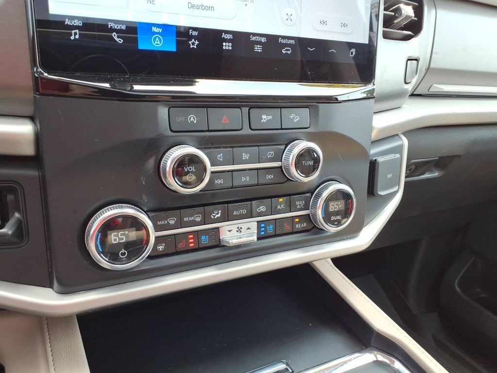 2023 Ford Expedition XLT