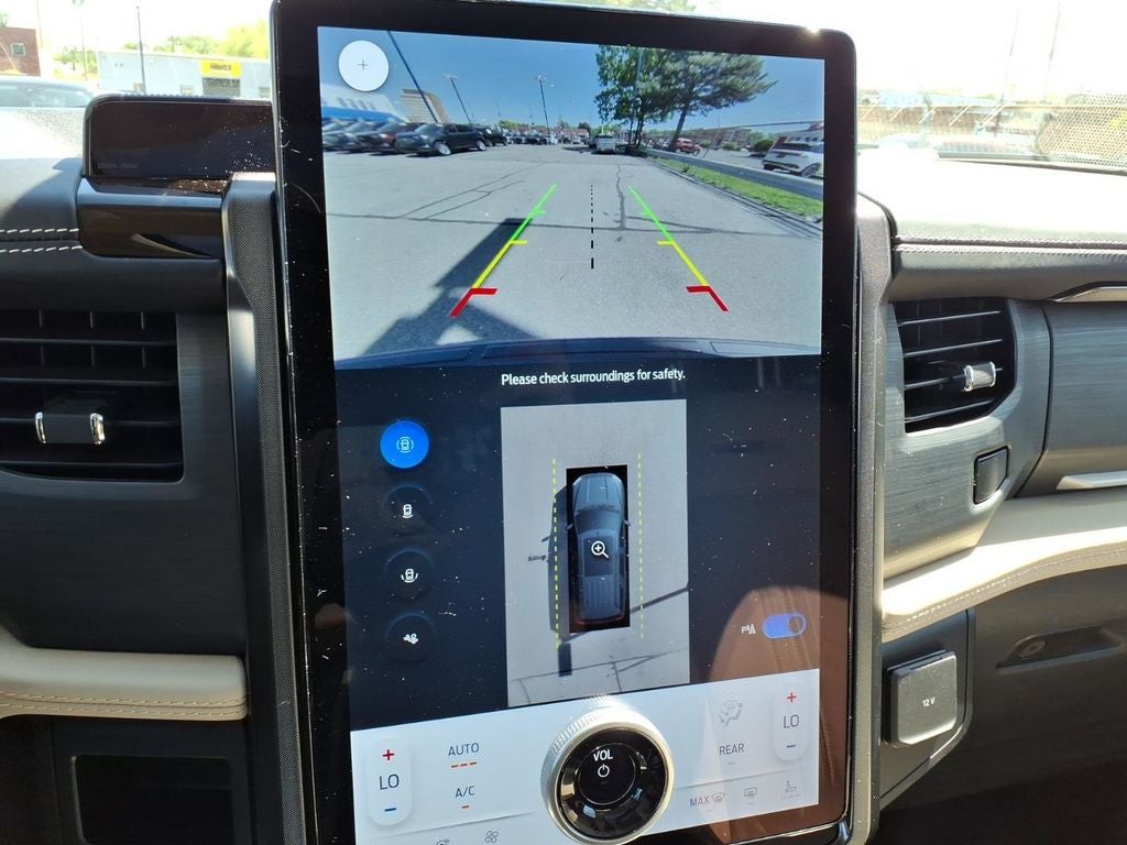 2024 Ford Expedition Platinum