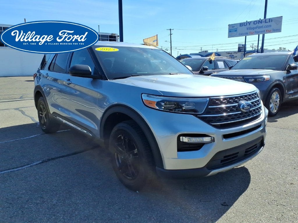 2023 Ford Explorer XLT