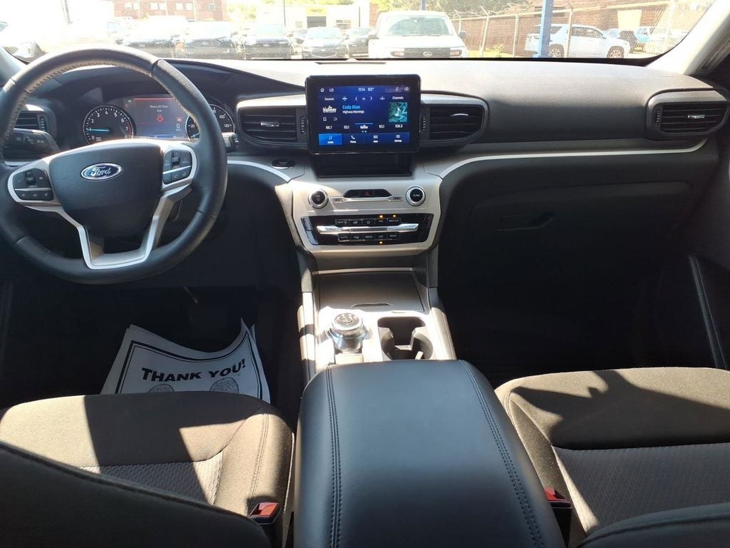 2024 Ford Explorer XLT