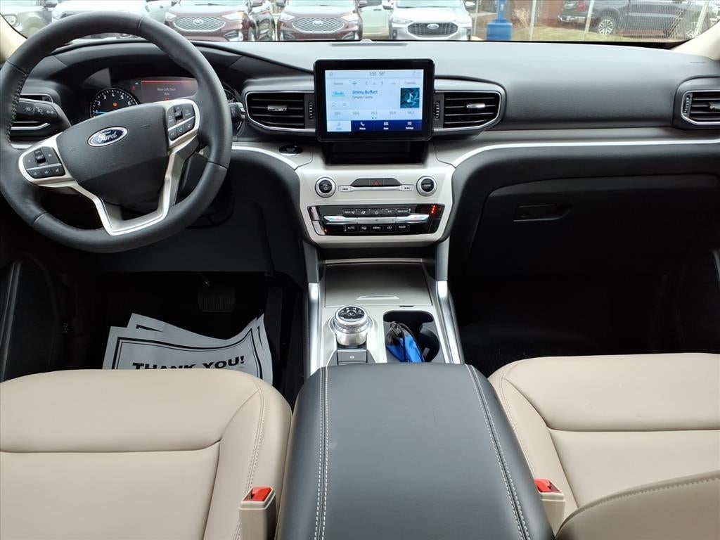 2024 Ford Explorer XLT