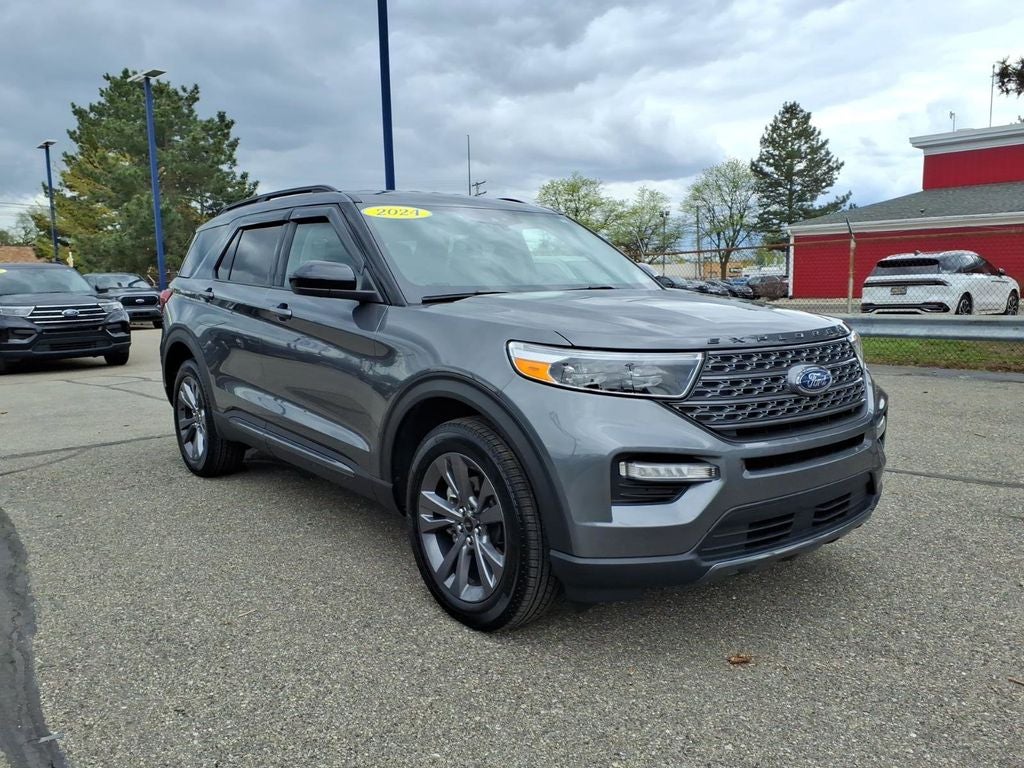 2024 Ford Explorer XLT