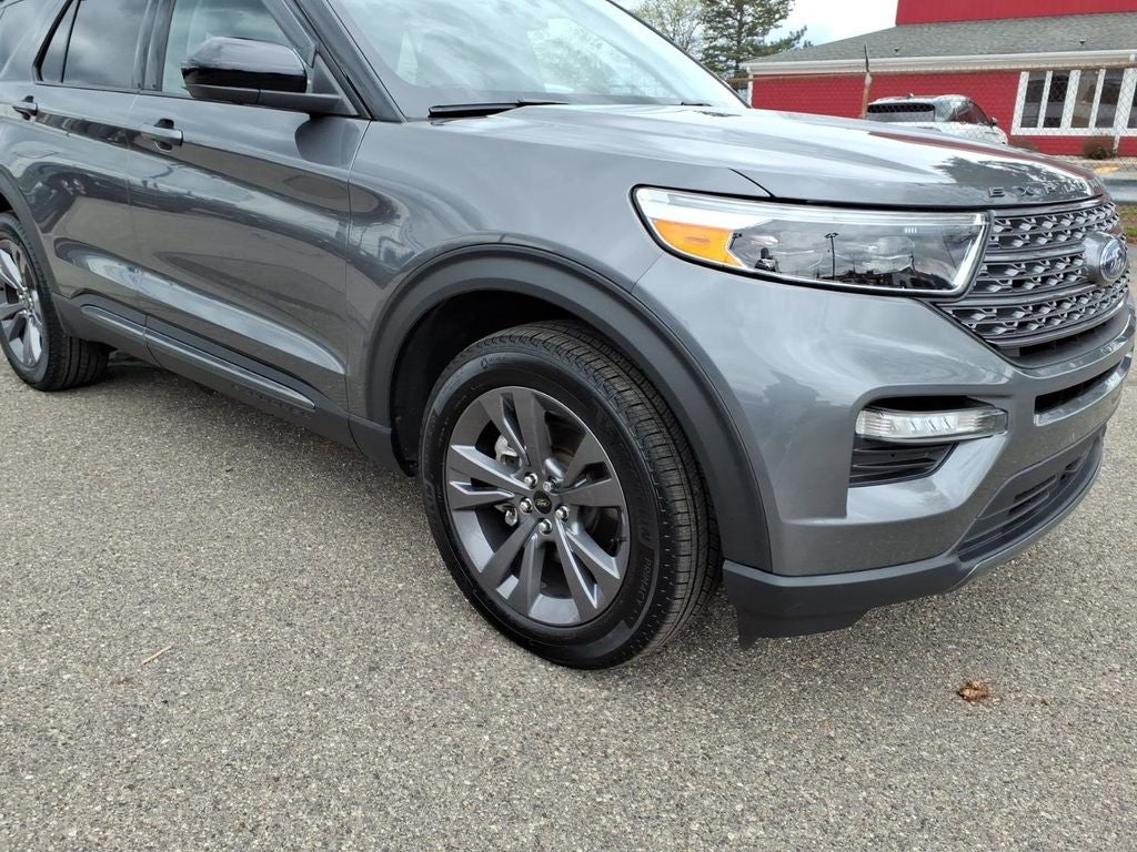 2024 Ford Explorer XLT