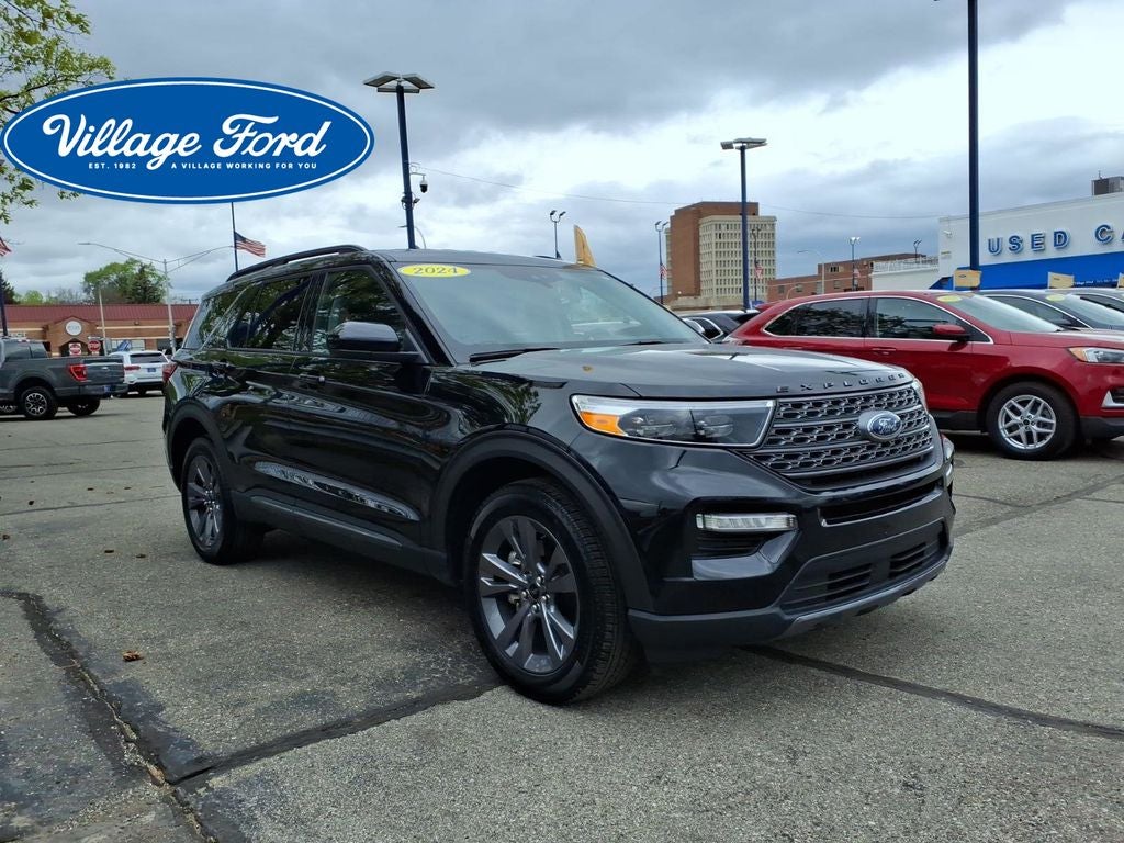 2024 Ford Explorer XLT