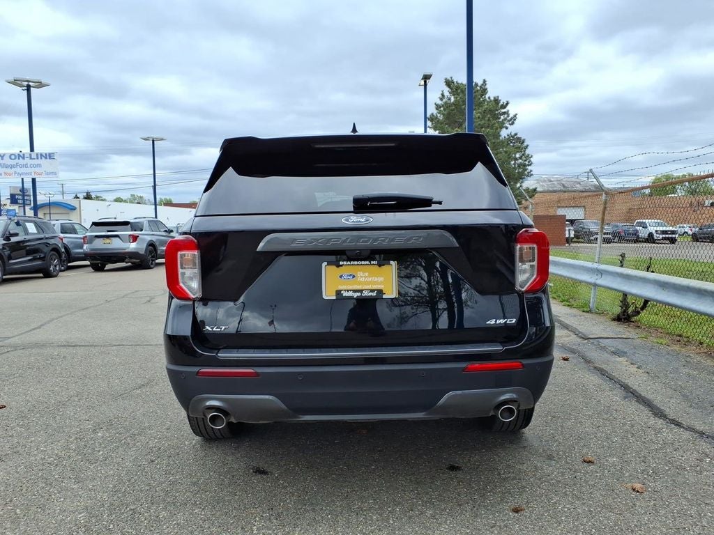2024 Ford Explorer XLT