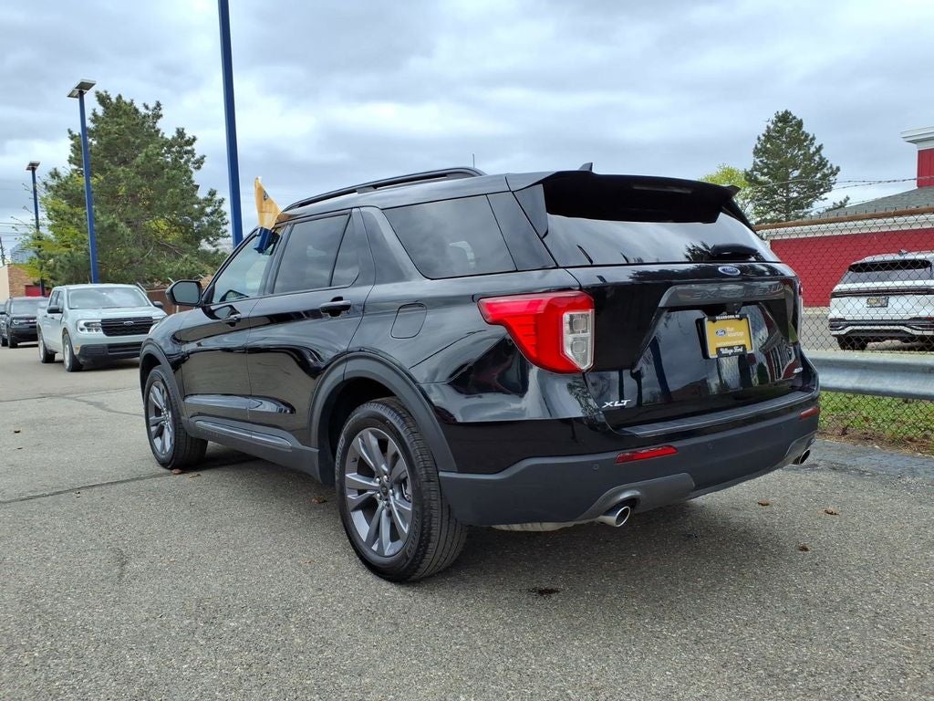 2024 Ford Explorer XLT