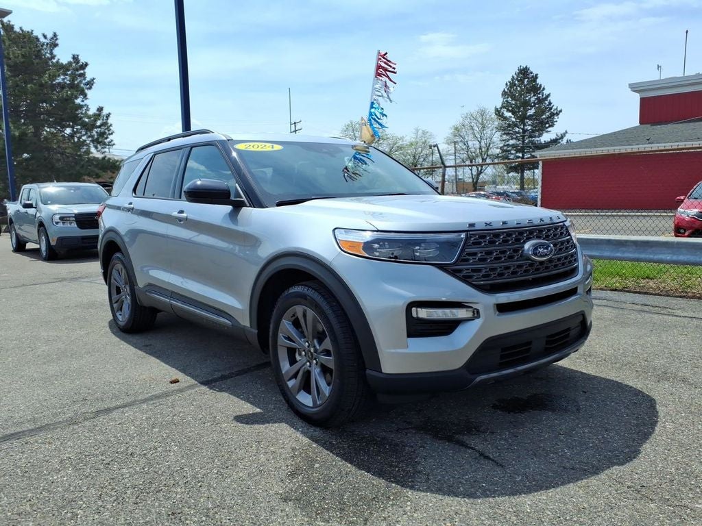 2024 Ford Explorer XLT