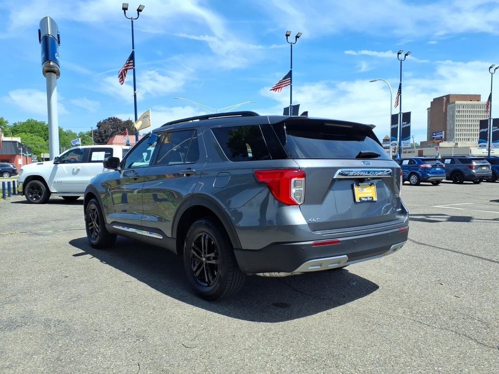 2024 Ford Explorer XLT