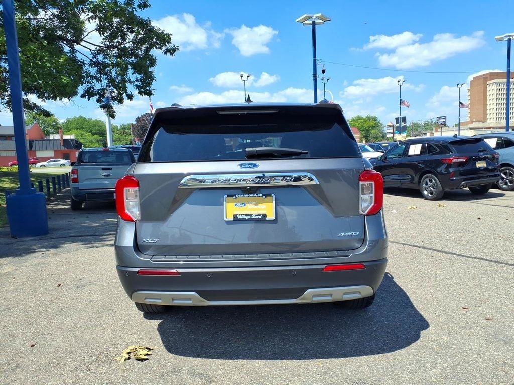 2024 Ford Explorer XLT