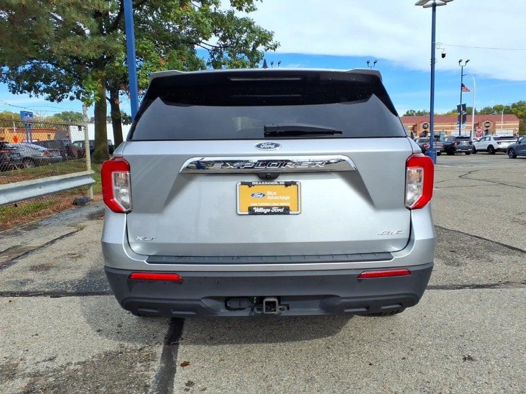 2024 Ford Explorer XLT
