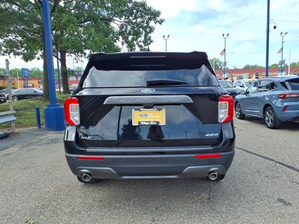 2024 Ford Explorer XLT