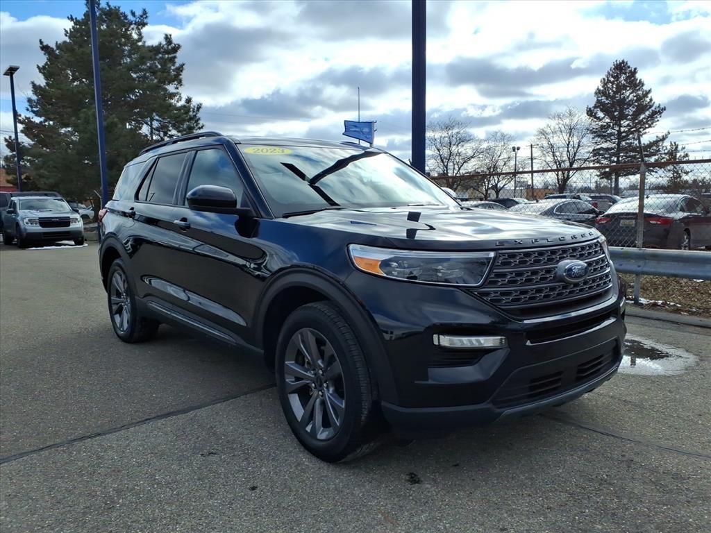2023 Ford Explorer XLT