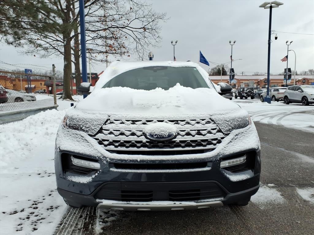 2023 Ford Explorer XLT