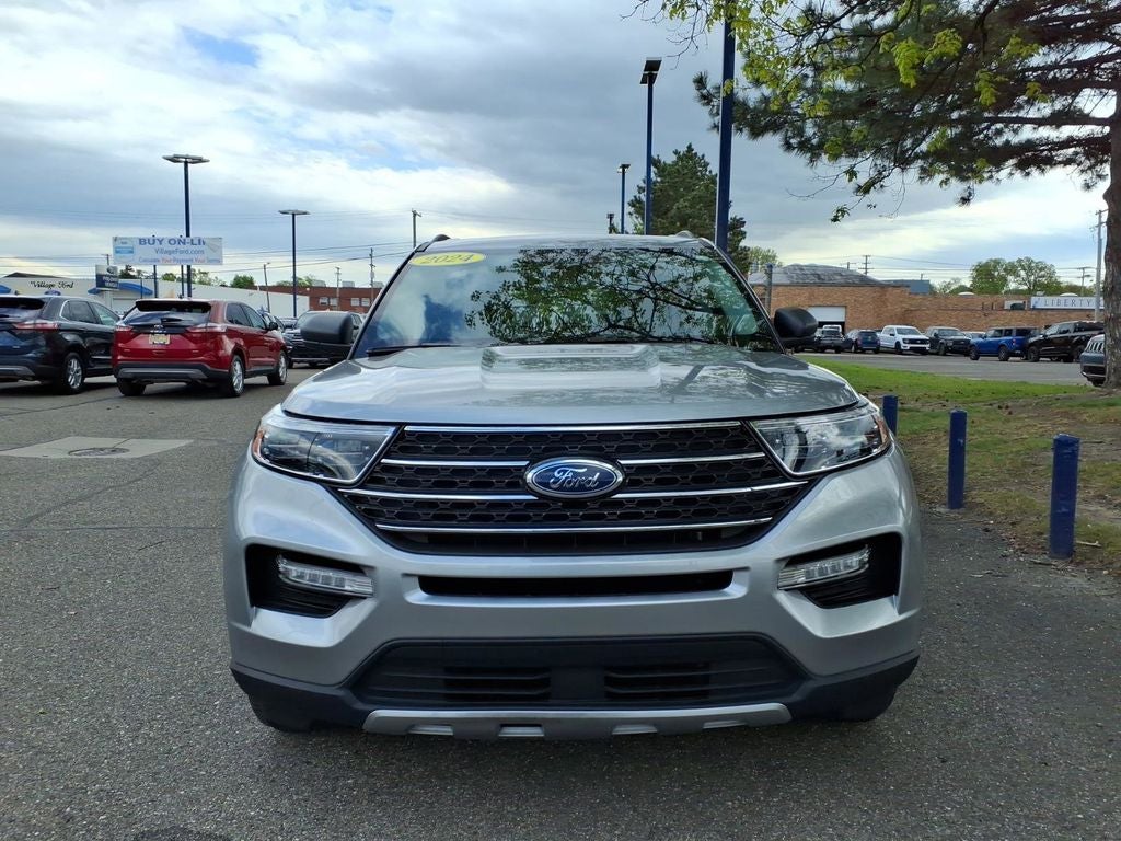 2024 Ford Explorer XLT