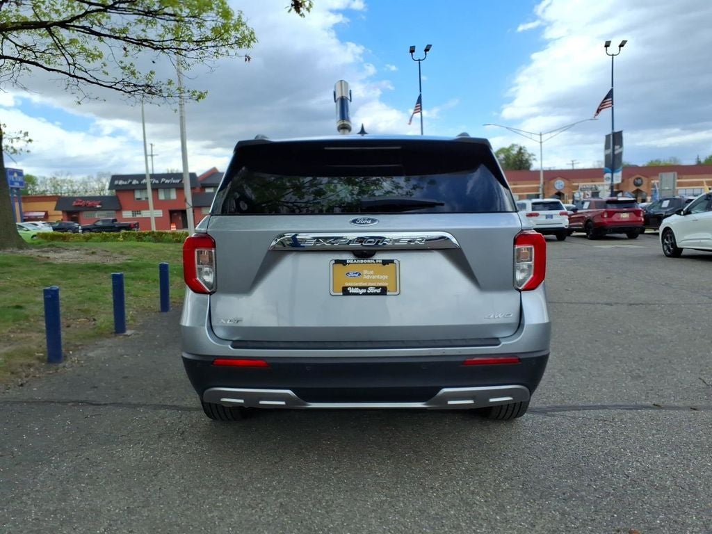2024 Ford Explorer XLT
