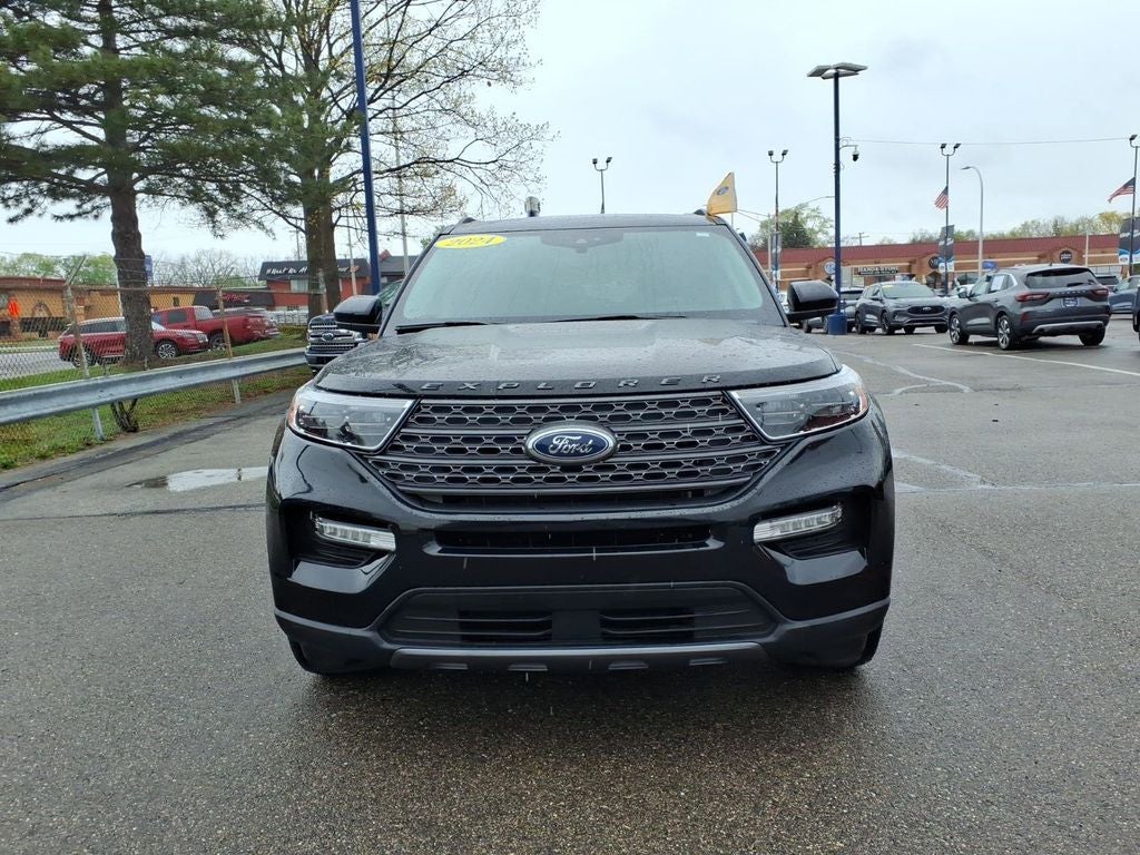 2024 Ford Explorer XLT