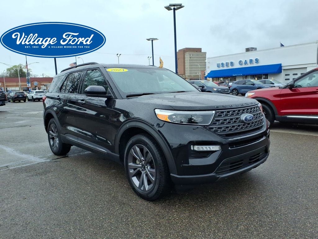 2024 Ford Explorer XLT