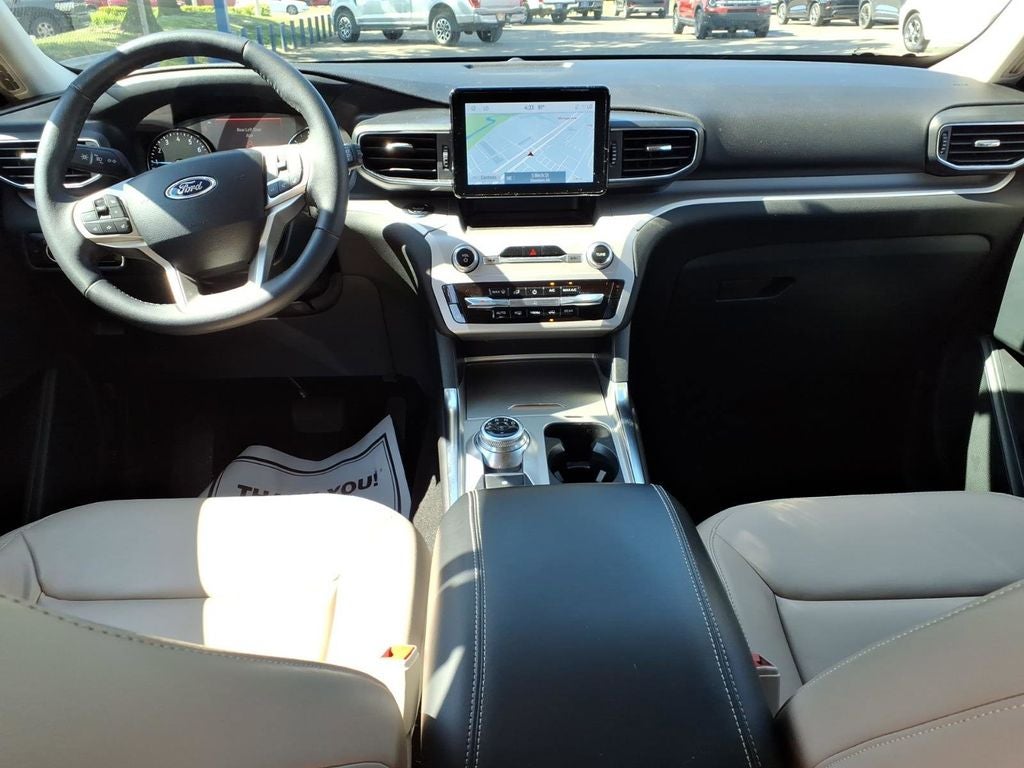2024 Ford Explorer XLT