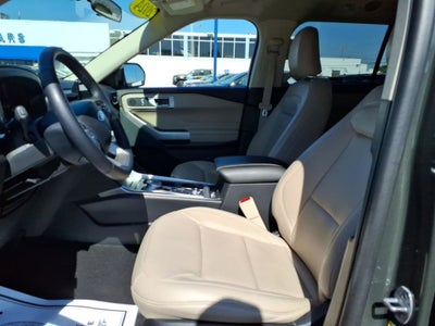 2024 Ford Explorer XLT