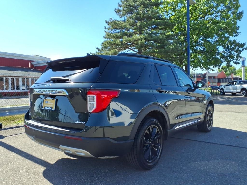 2024 Ford Explorer XLT