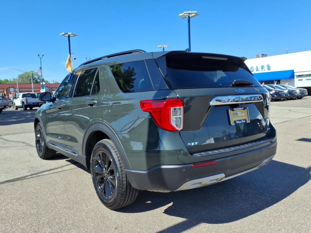 2024 Ford Explorer XLT