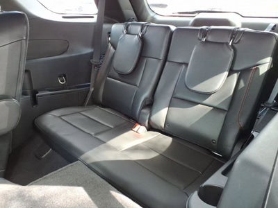 2024 Ford Explorer ST-Line