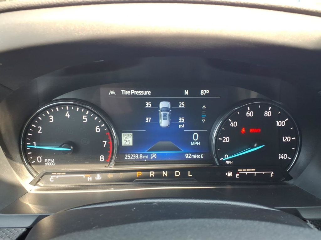 2024 Ford Explorer ST-Line