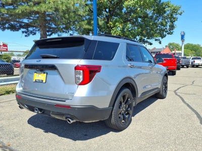 2024 Ford Explorer ST-Line