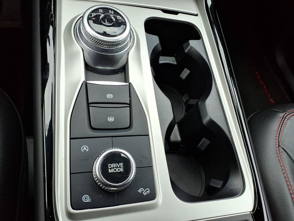 2024 Ford Explorer ST-Line