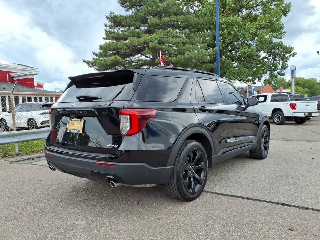 2023 Ford Explorer ST-Line