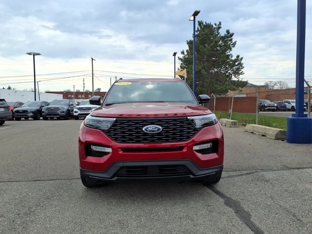 2024 Ford Explorer ST-Line