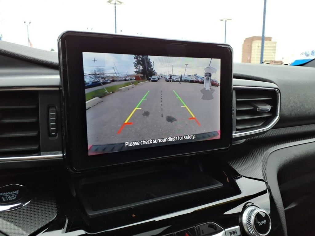 2024 Ford Explorer ST-Line