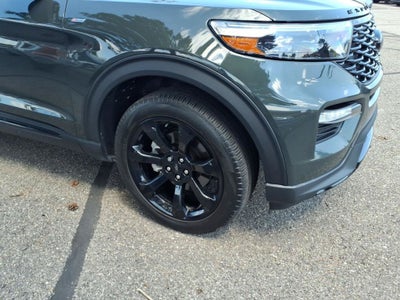 2024 Ford Explorer ST-Line