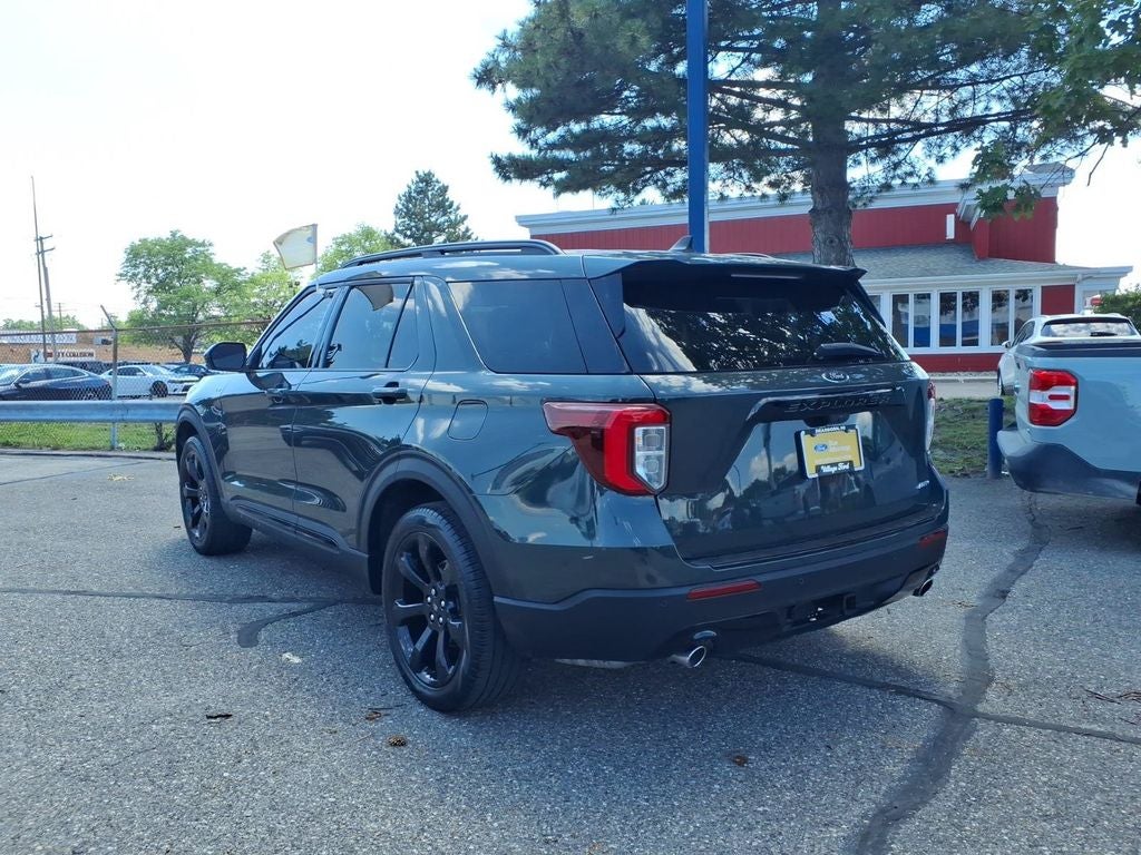 2024 Ford Explorer ST-Line