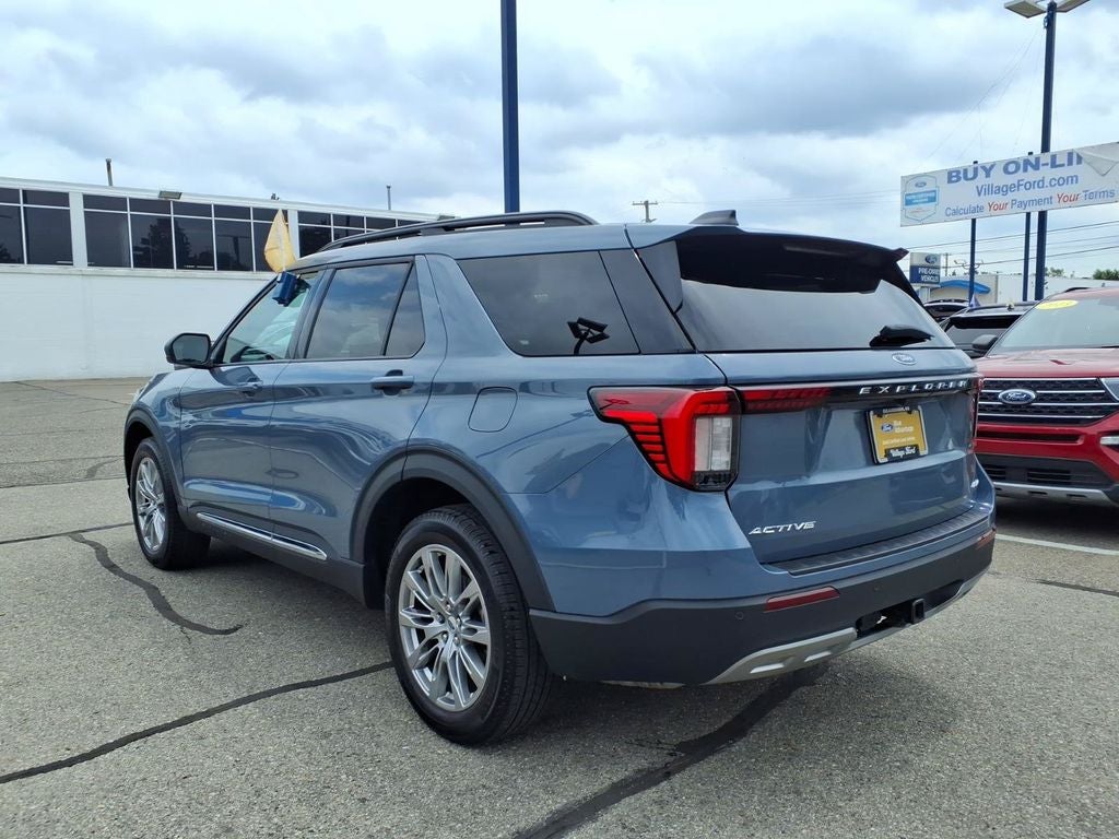 2025 Ford Explorer Active