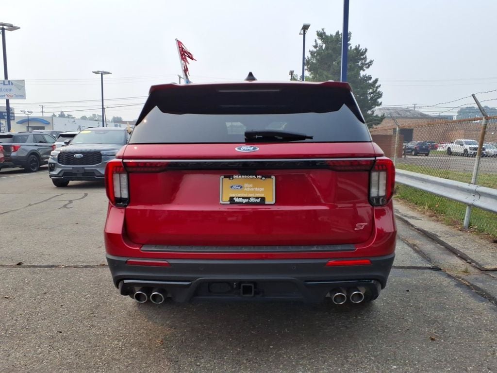 2025 Ford Explorer ST