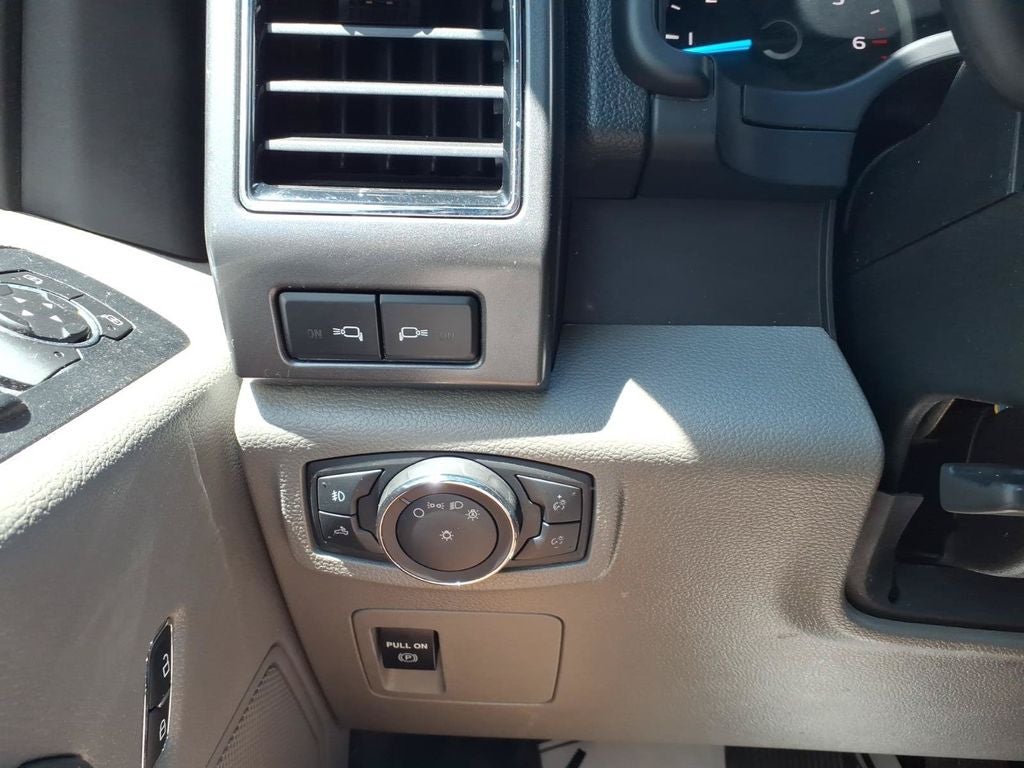 2019 Ford F-150 Base