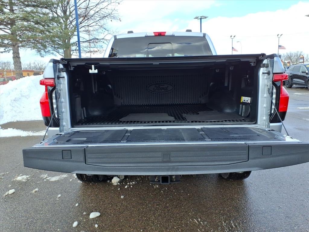 2023 Ford F-150 Lightning Lariat