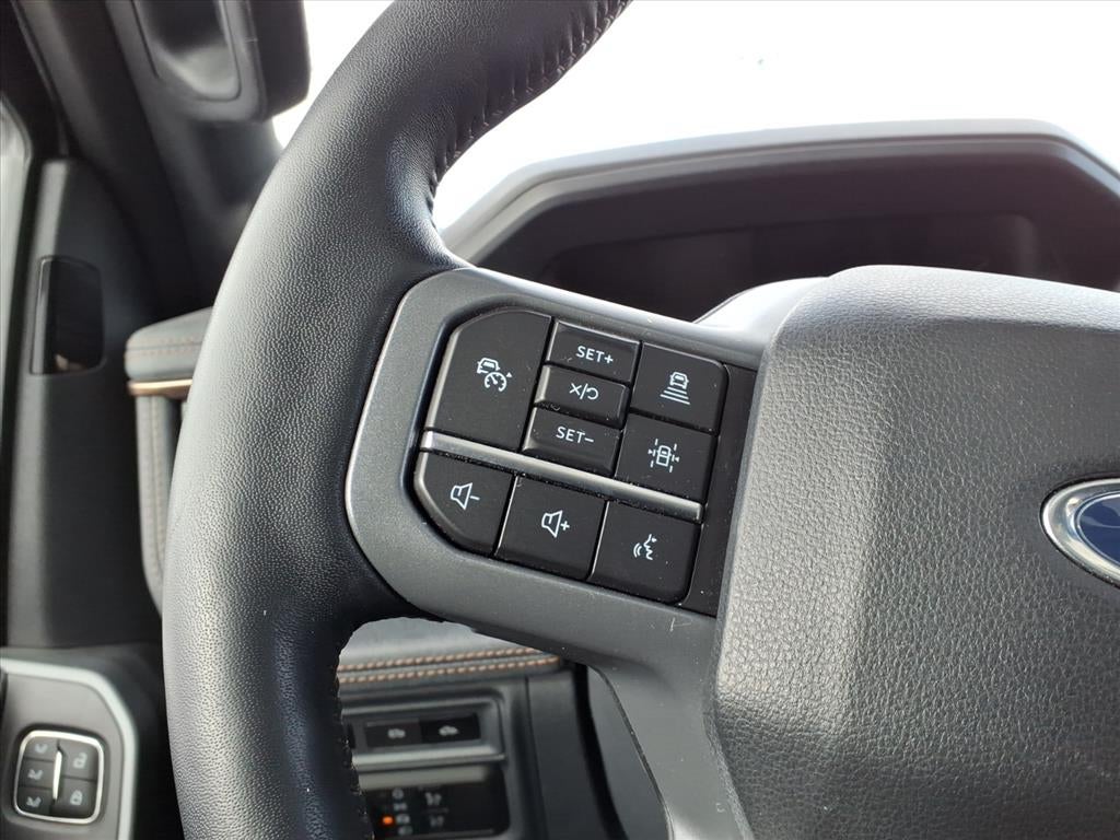 2023 Ford F-150 Lightning Lariat