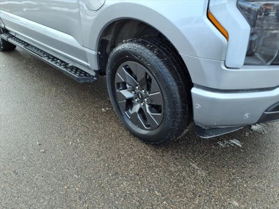 2023 Ford F-150 Lightning Lariat