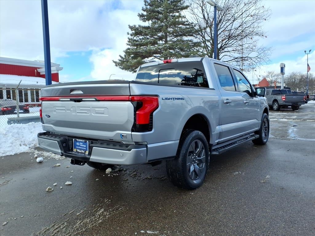 2023 Ford F-150 Lightning Lariat