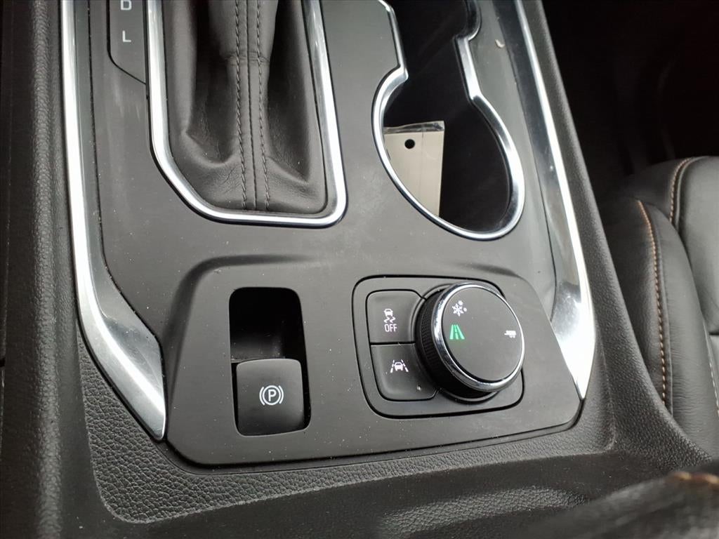 2020 Chevrolet Traverse LT Leather