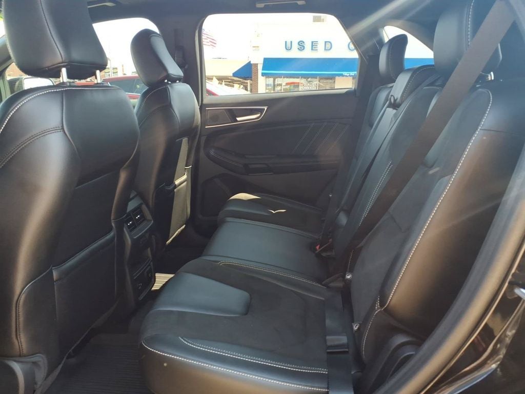 2021 Ford Edge ST