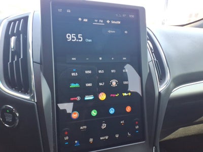 2021 Ford Edge ST