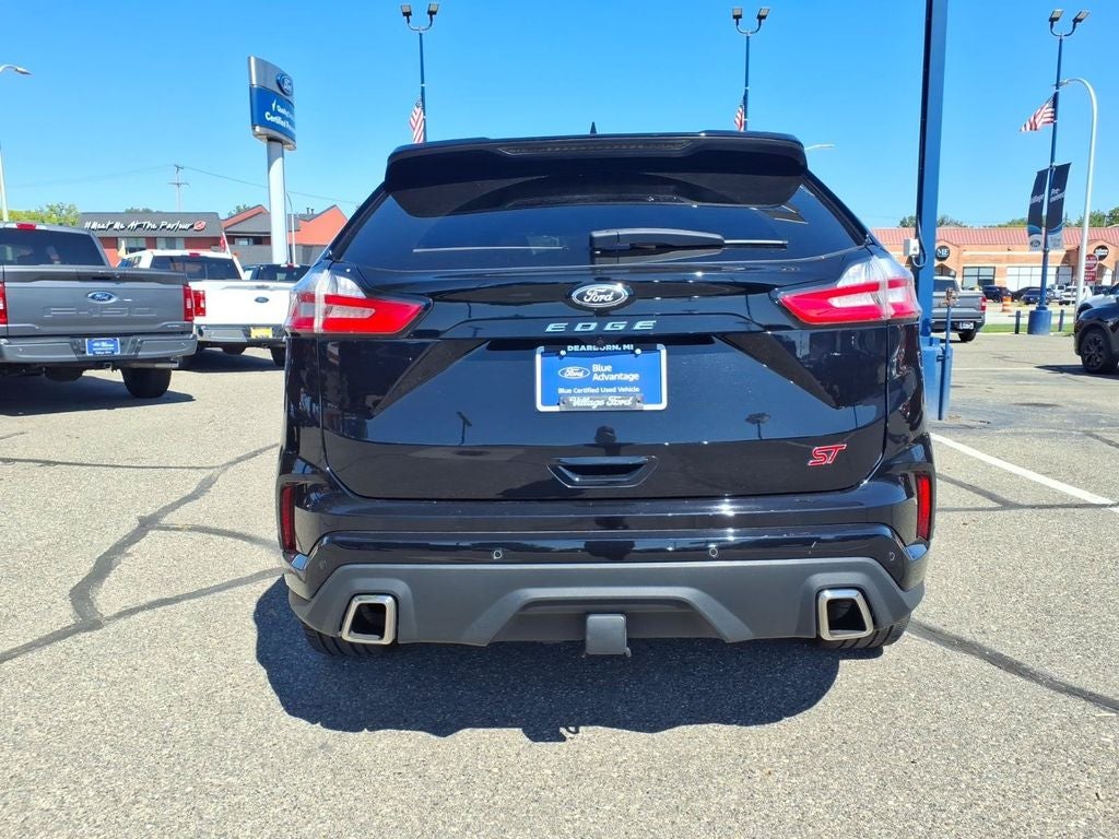 2021 Ford Edge ST