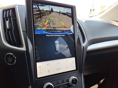 2023 Ford Edge SE