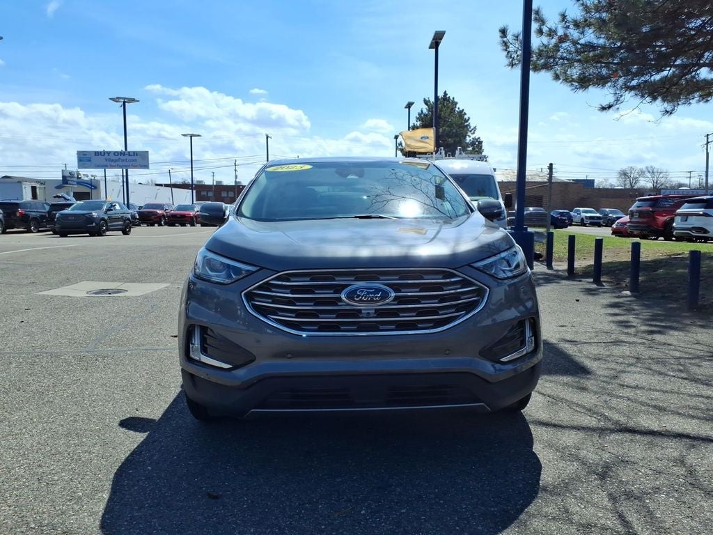 2023 Ford Edge Titanium